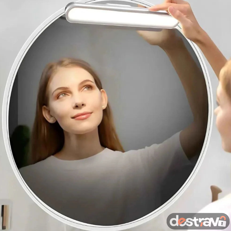Luminária LED - Potência e Eficiência Energética